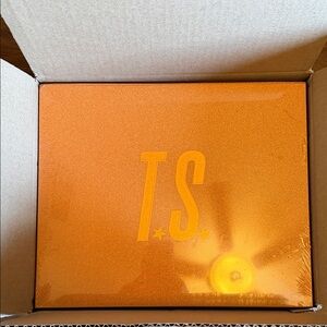Orange Glitter T.S Box